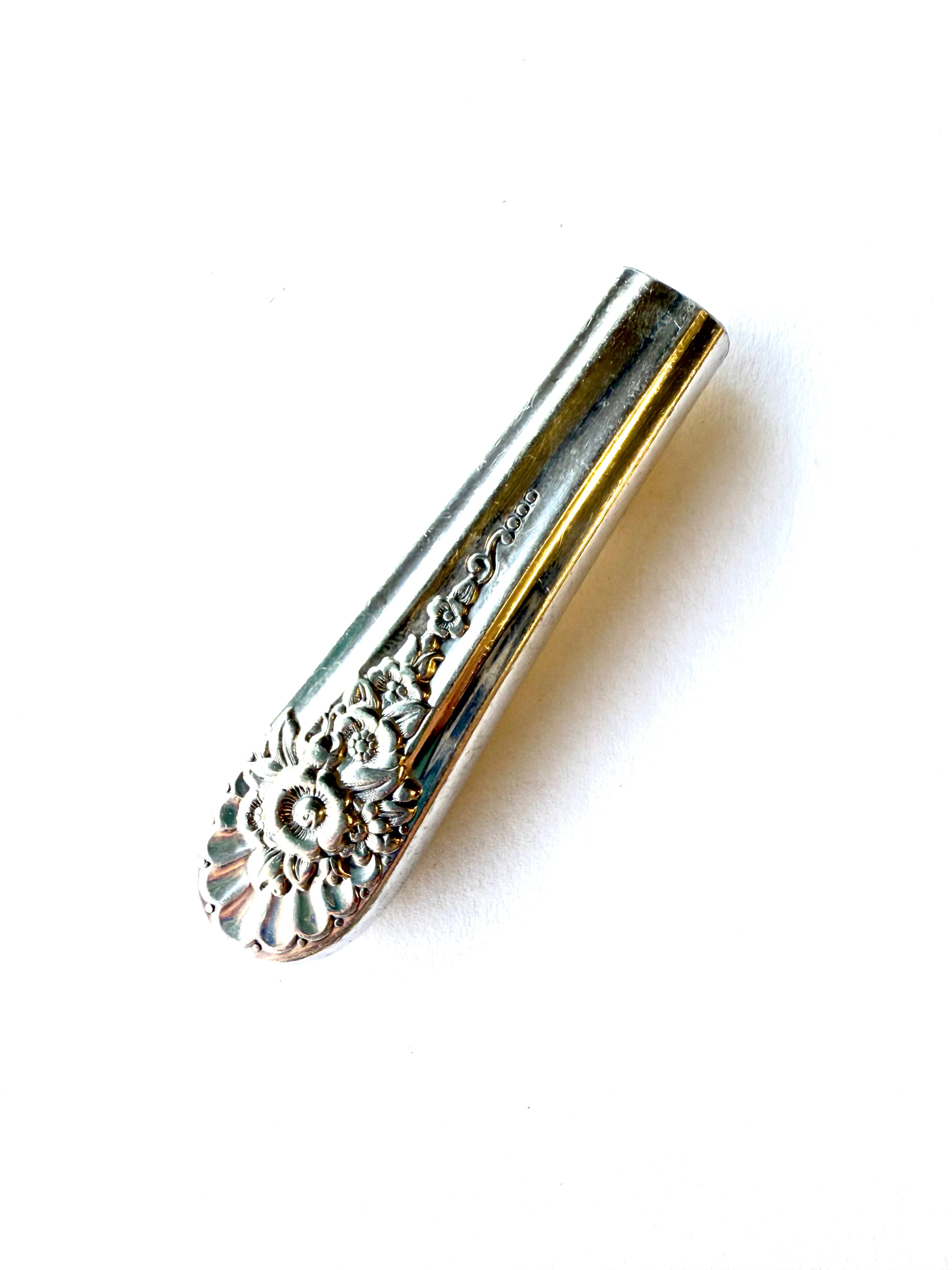Bud Vase - Jubilee Magnetic Bud Vase for Charming Floral Displays - KB Studios