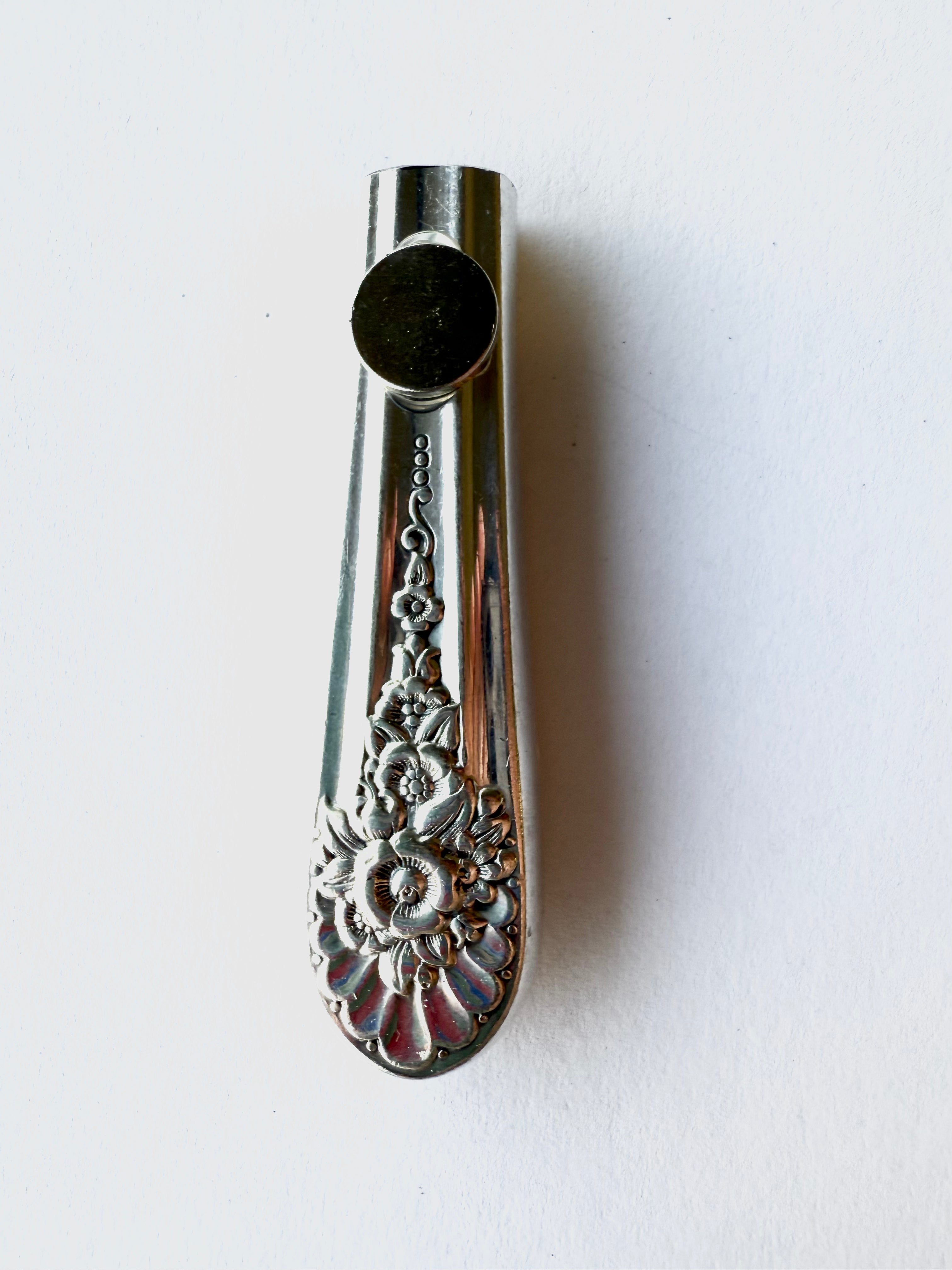 Bud Vase - Jubilee Magnetic Bud Vase for Charming Floral Displays - KB Studios