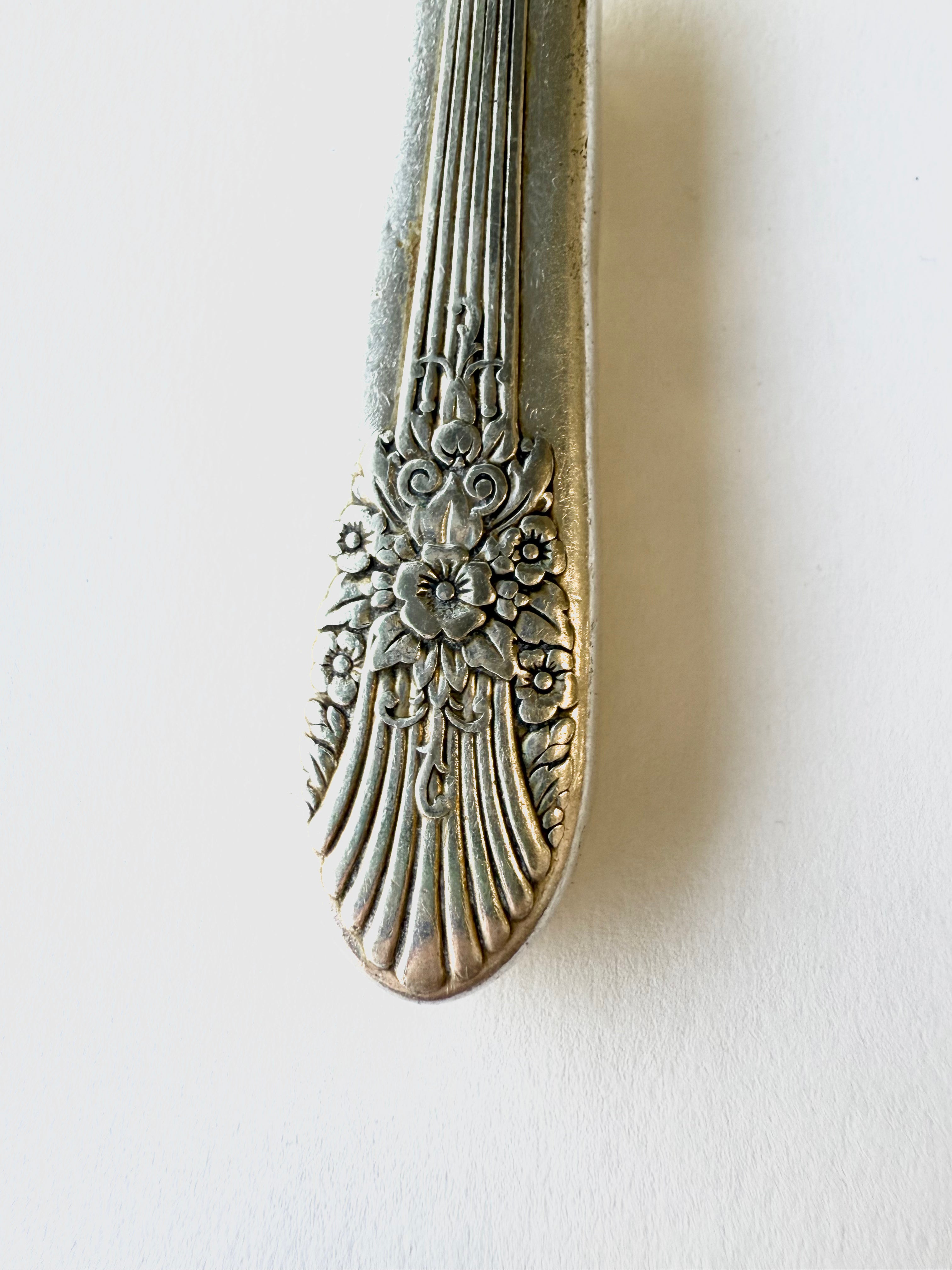 Bud Vase - Silver Mist Marigold Vintage Knife Handle Keepsake - KB Studios
